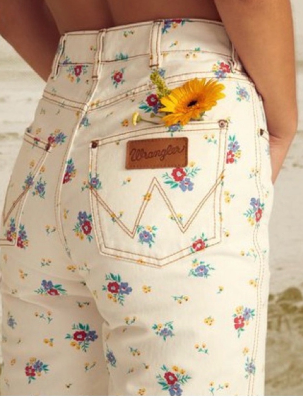 Wrangler x Billabong Cream Floral High-Rise Denim Shorts